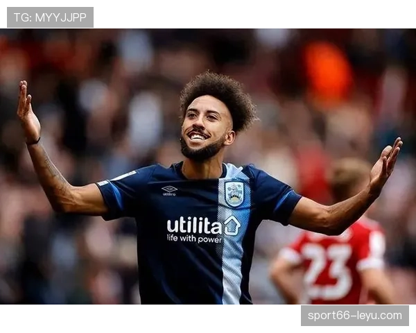 卢顿城新赛季强势出击，力争英超首胜展现亮眼表现