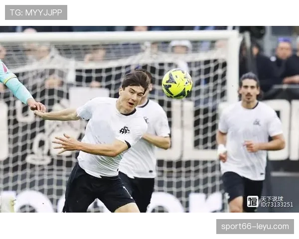 斯佩齐亚战术调整初见成效,球队状态回暖引关注 斯佩齐亚战术调整初见成效,球队状态回暖引关注