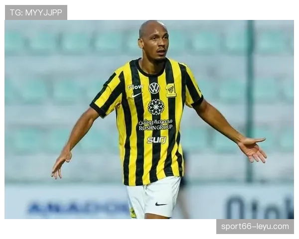 法比尼奥在利物浦的关键表现助球队防守稳固,状态持续提升