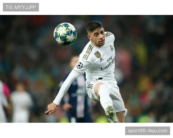 巴尔韦德:从替补到主力的中场角色跃迁解析 巴尔韦德:从替补到主力的中场角色跃迁解析