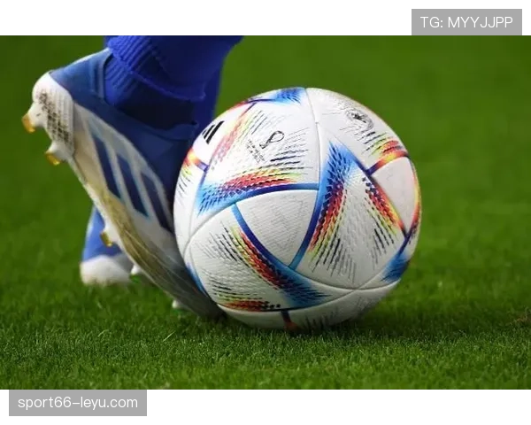 球门球开出时越位规则如何判定，常见误区解析