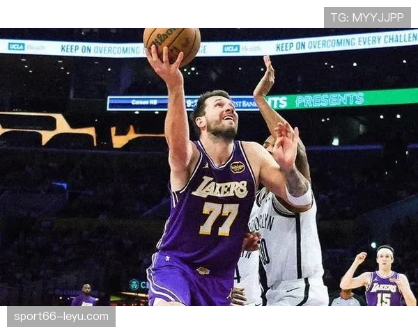 诺维茨基三分投射改变球队进攻空间提升关键时刻得分能力